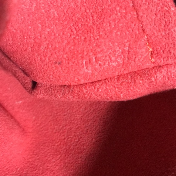 ❤️DISCONTINUED ❤️LOUIS VUITTON TOTE HAMPSTEAD MM - Picture 15 of 16